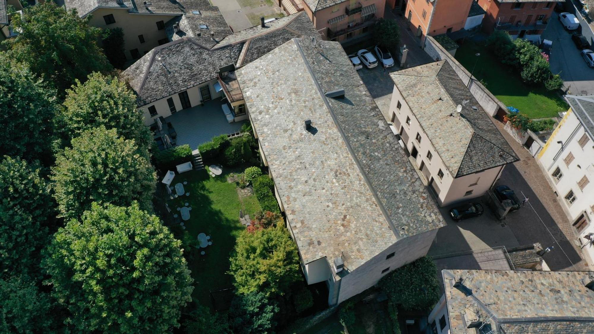 Hotel Trieste Morbegno Esterno foto